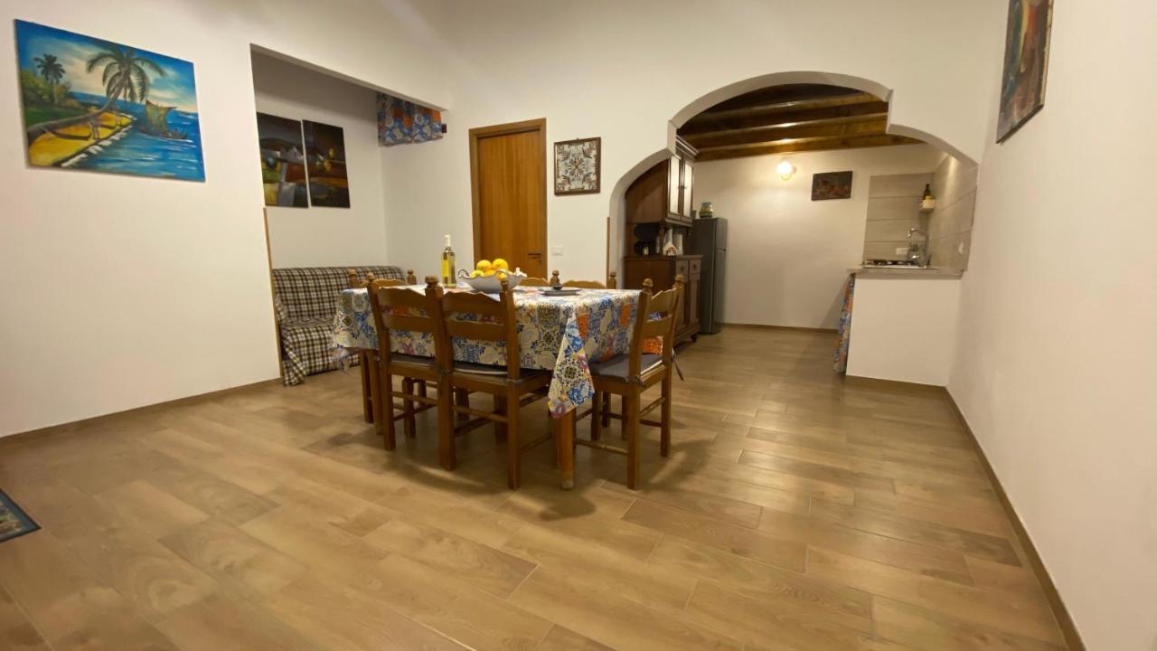 Pietro Holiday Home Castellammare del Golfo Kültér fotó